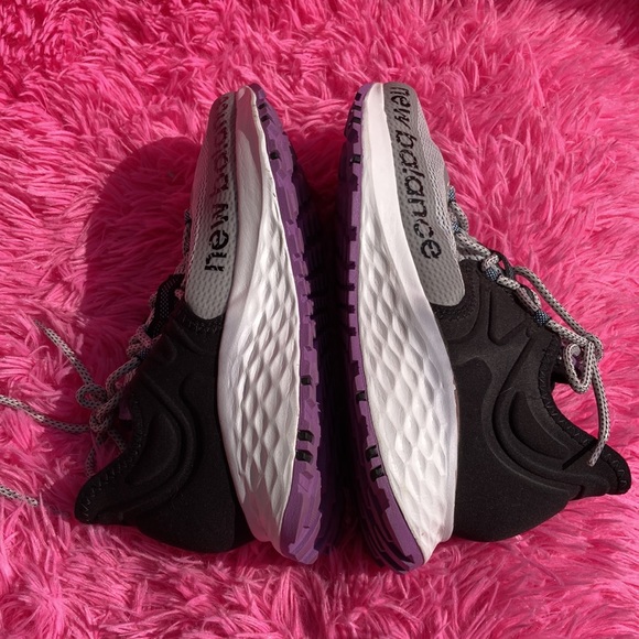 New Balance ROAV Freshfoam runners, older model, size 10 - Picture 7 of 10